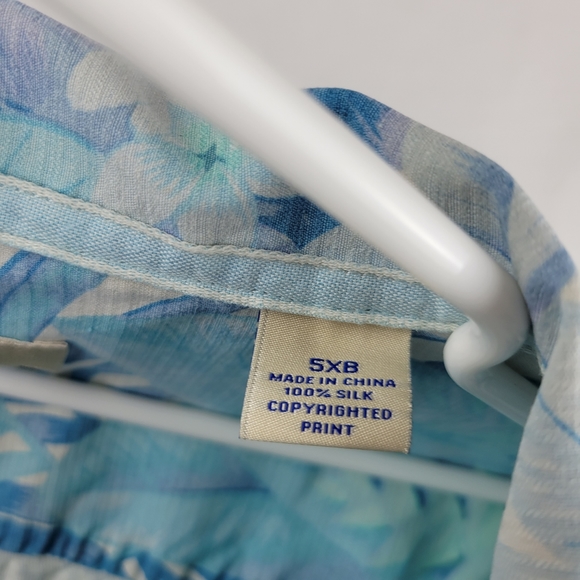 Tommy Bahama Silk Botanical Hawaiian Print Polo Shirt - Picture 8 of 8
